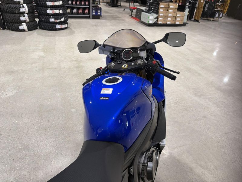 New 2026 Suzuki GSX-R750Z 40TH ANNIVERSARY EDITION Image 25
