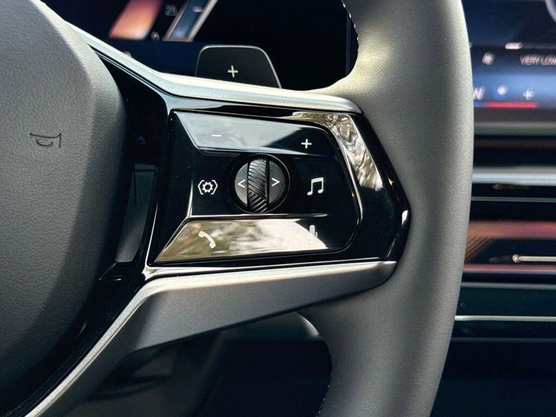 New 2027 BMW 5 Series 530iImage 22