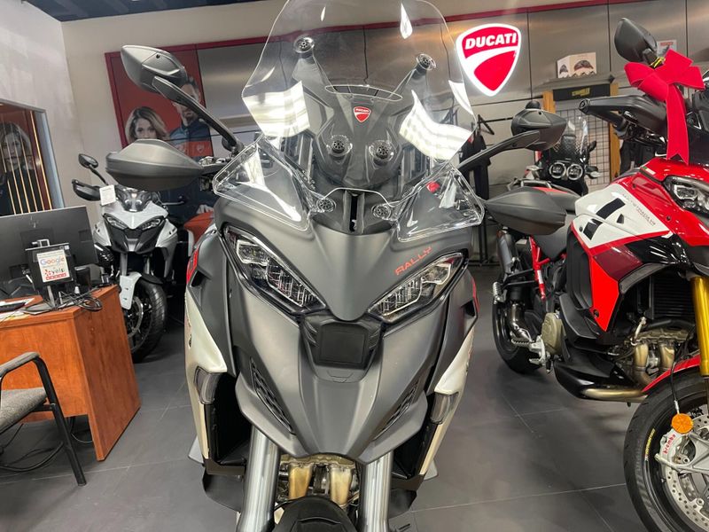 New 2025 Ducati MULTISTRADA V4 RALLY TRAVEL & RADAR SPOKED WHEELS Image 7
