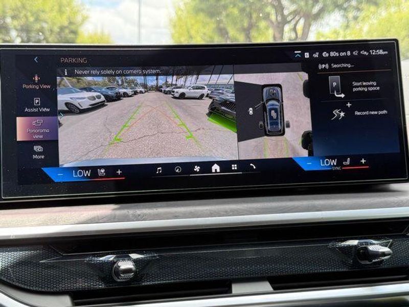 New 2027 BMW X7 xDrive40iImage 27