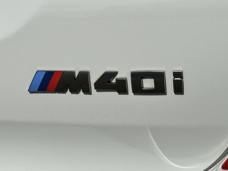 2021 BMW X3 M40iImage 13