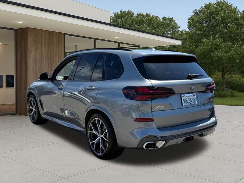 Used 2024 BMW X5 xDrive50eImage 12