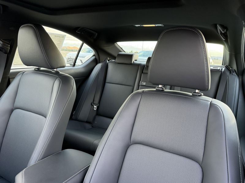 New 2026 Lexus IS 350 F SPORT DesignImage 18