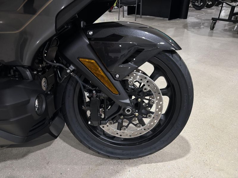 New 2026 Honda GOLDWING TOUR DCT Image 19