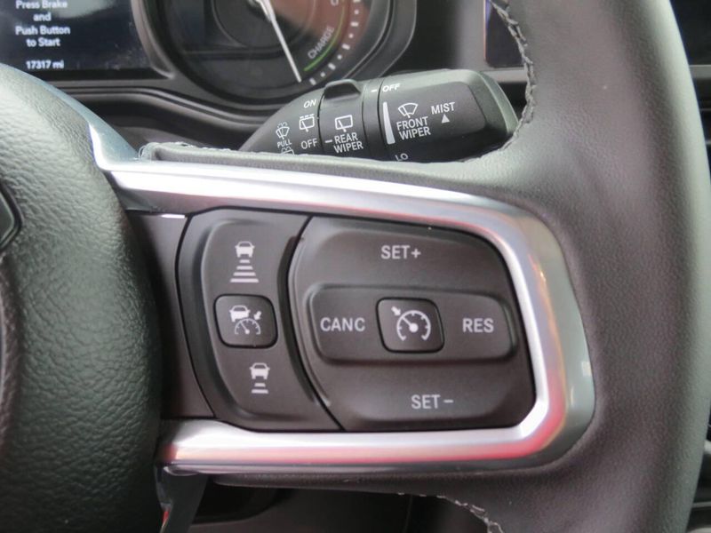 Used 2025 Jeep Wrangler 4xE Backcountry 4x4 4dr SUVImage 17