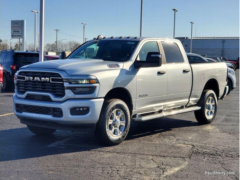 New 2026 RAM 2500 Big Horn Crew Cab 4x4 6'4' Box