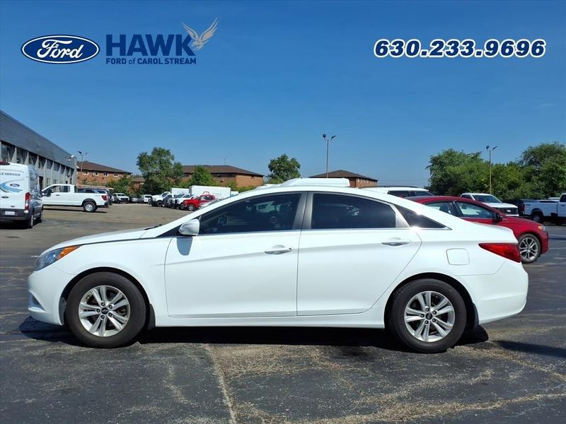 2013 Hyundai Sonata GLS photo 4