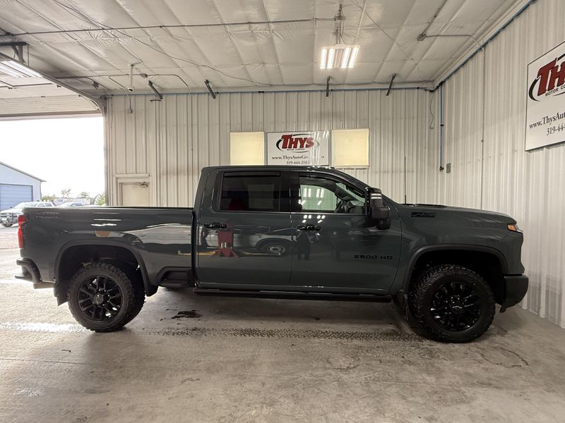 Used 2026 Chevrolet Silverado 2500 HD LTZImage 2