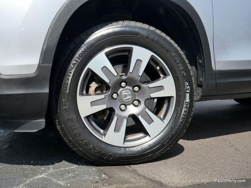 2017 Honda Ridgeline RTL-E photo 8