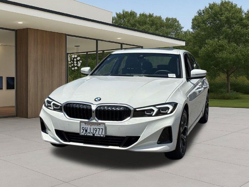 Used 2026 BMW 3 Series 330iImage 3
