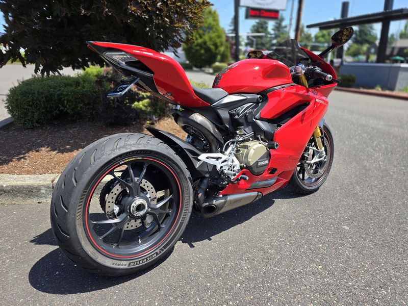 2015 Ducati PANIGALE 1299 S 