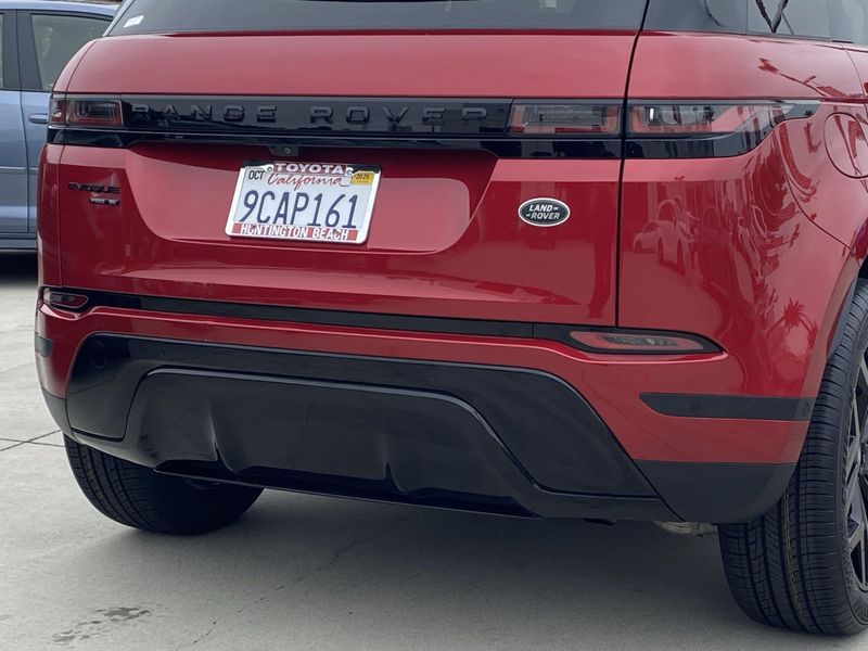 Used 2020 Land Rover Range Rover Evoque SEImage 5