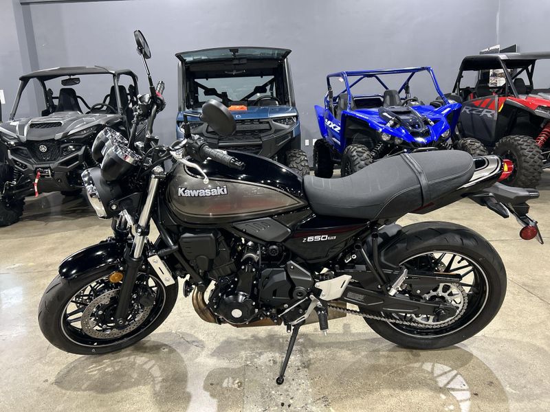 2024 Kawasaki Z650RS ABS  in a BLACK exterior color. Del Amo Motorsports of Redondo Beach (424) 390-7811 delamomotorsports.com 