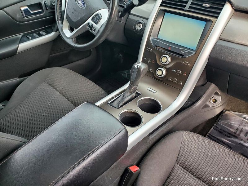 Used 2011 Ford Edge SEL
