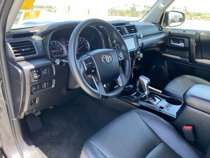 2019 Toyota 4Runner TRD Off-Road PremiumImage 16
