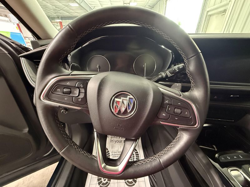 Used 2021 Buick Envision EssenceImage 24