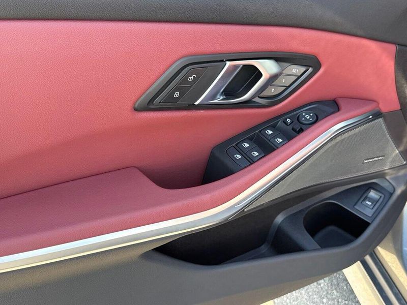 New 2026 BMW 3 Series 330i xDriveImage 14
