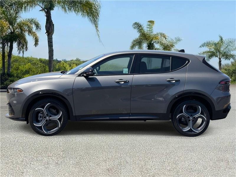 New 2026 Alfa Romeo Tonale Sprint Awd