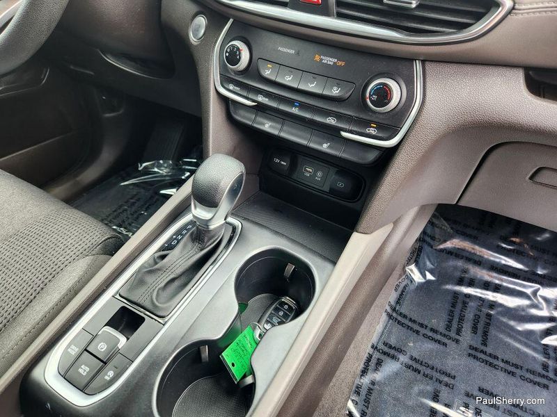 Used 2019 Hyundai Santa Fe SELImage 35