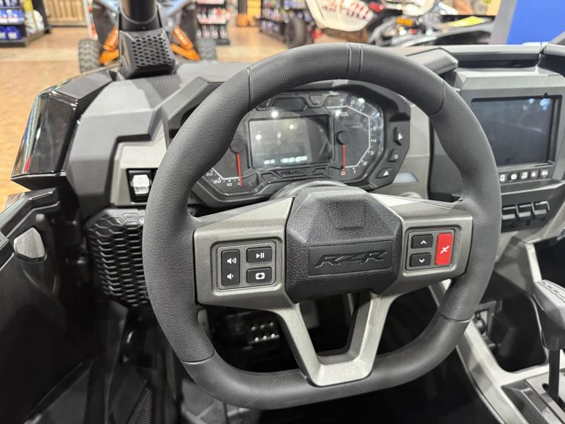 2025 Polaris RZR PRO S ULTIMATE Image 7