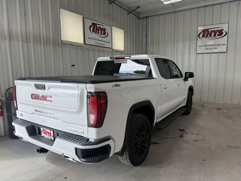 Used 2026 GMC Sierra 1500 ElevationImage 3