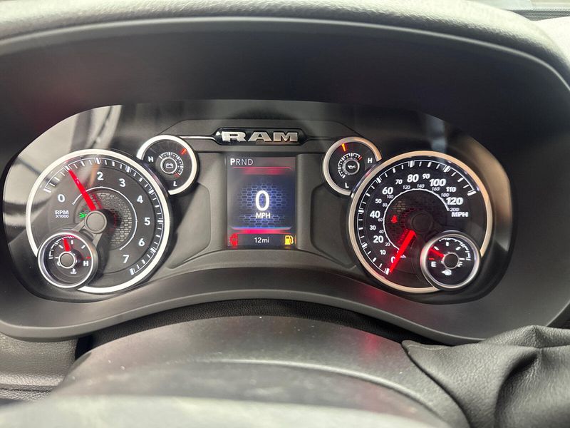 2025 RAM 2500 Tradesman Crew Cab 4x4 6
