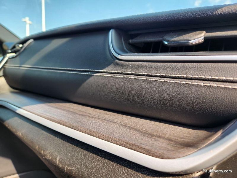 Used 2024 Jeep Grand Cherokee L Limited Black