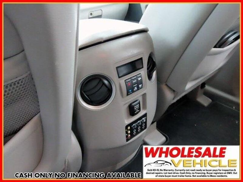 2011 Honda Pilot TouringImage 11