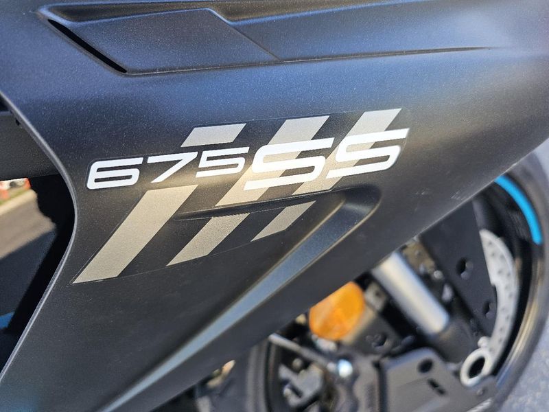 2025 CFMOTO 675SS 
