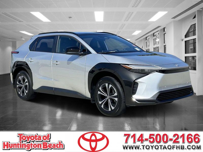 2024 Toyota bZ4X XLEImage 1