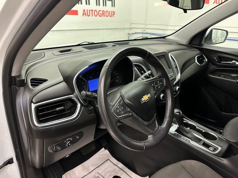 2021 Chevrolet Equinox LTImage 19