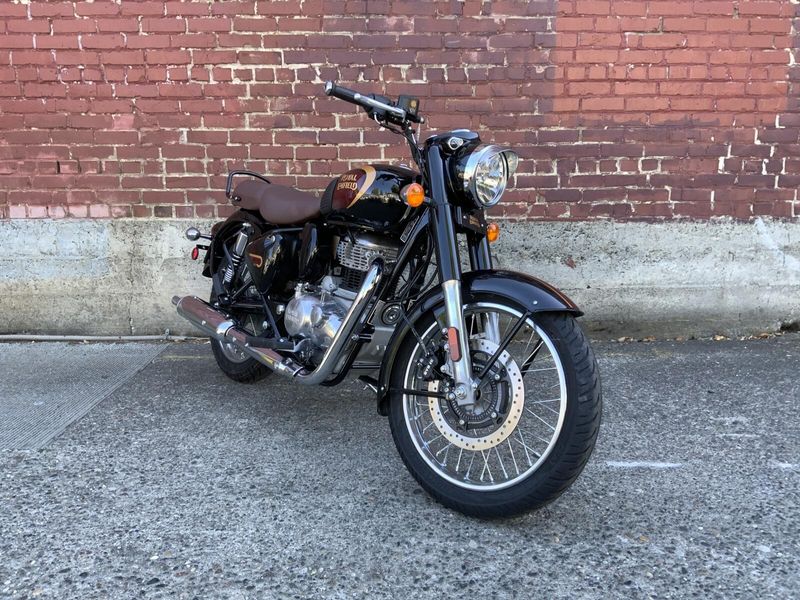 New 2024 Royal Enfield CLASSIC 350 