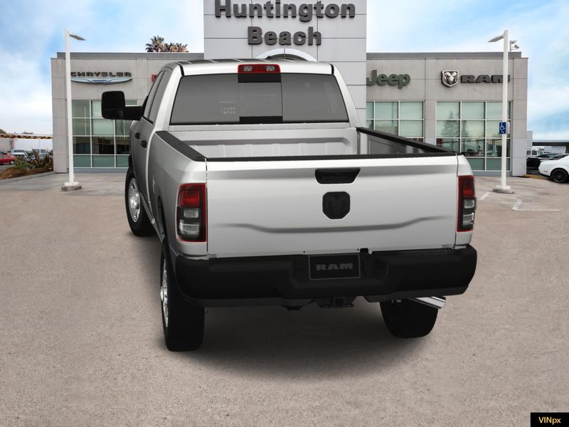 2023 RAM 2500 Tradesman Crew Cab 4x2 Long BoxImage 9