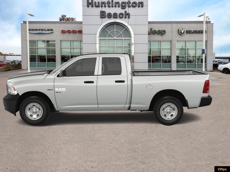 2024 RAM 1500 Classic Tradesman Quad Cab 4x4Image 3