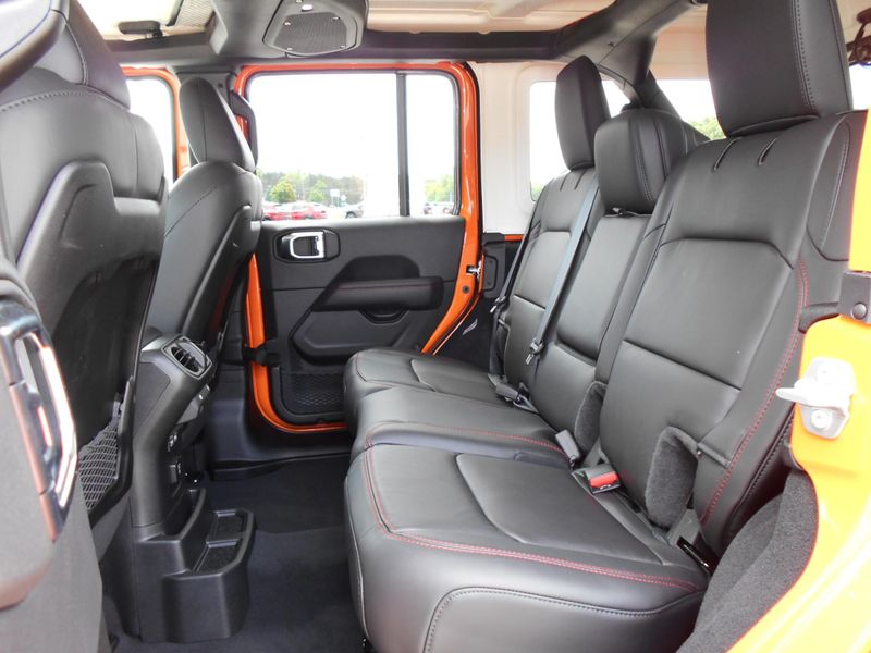 2025 Jeep Wrangler 4-door RubiconImage 7