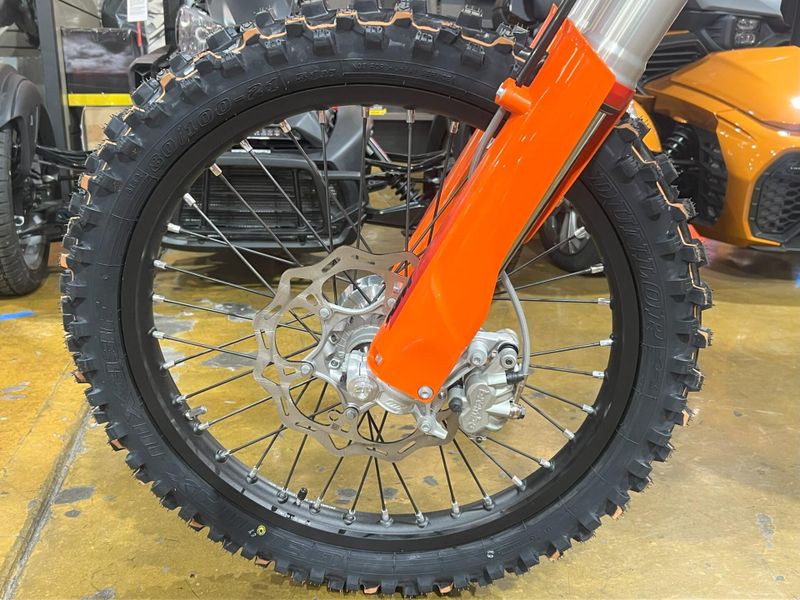 New 2025 KTM 450 SX-F Image 9