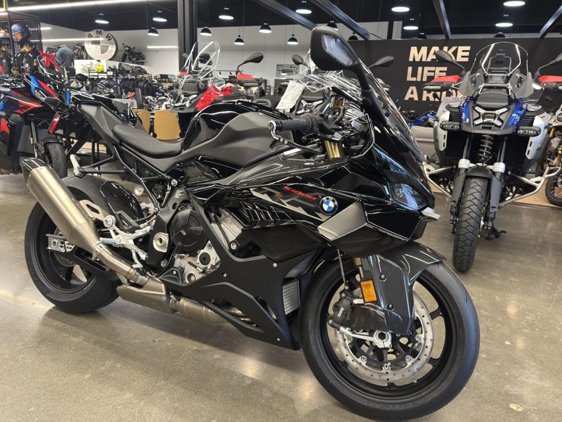 2025 BMW S 1000 RR - BLACK STORM METALLIC