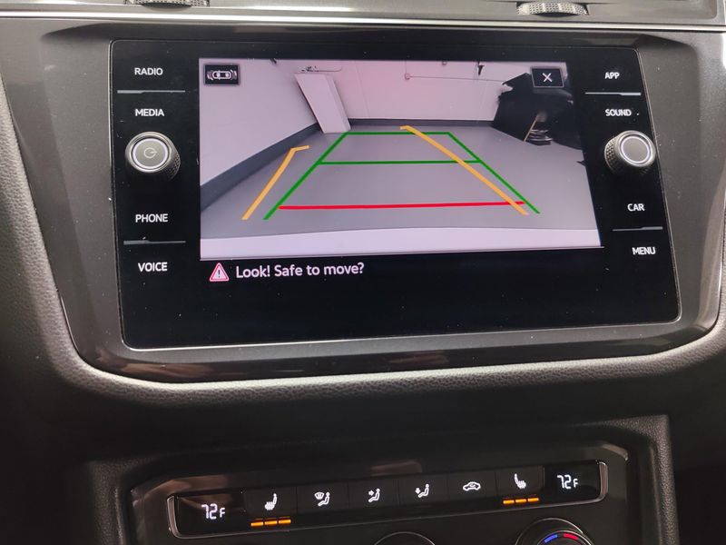 Used 2021 Volkswagen Tiguan SE AWD R-Line Black w/SunroofImage 26