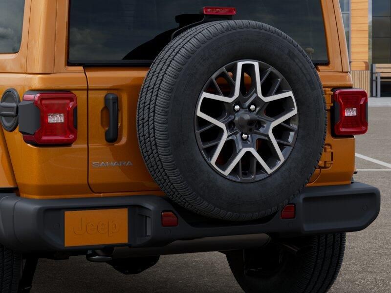 New 2026 Jeep Wrangler 4-door SaharaImage 39