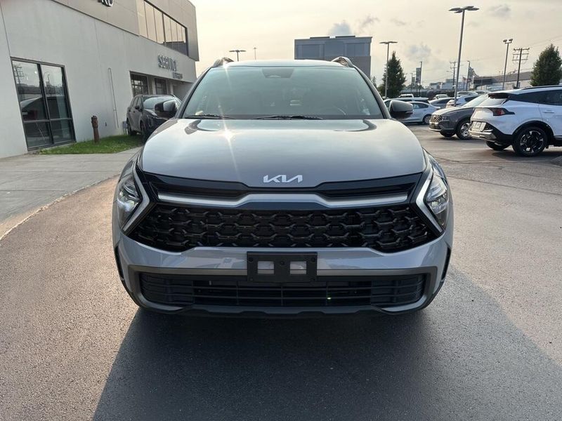 2023 Kia Sportage X-Line photo 3