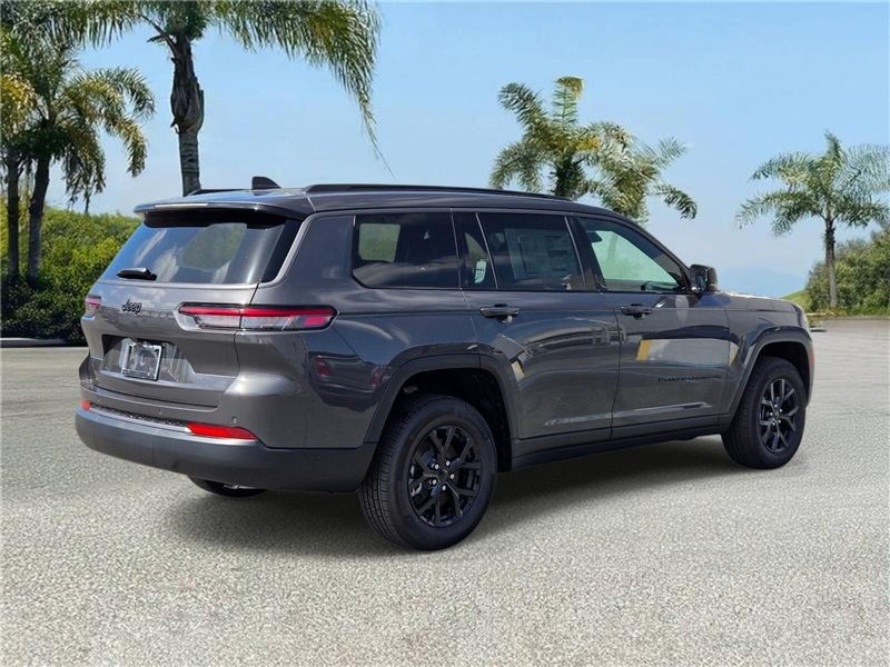 New 2026 Jeep Grand Cherokee L Laredo Altitude 4x2