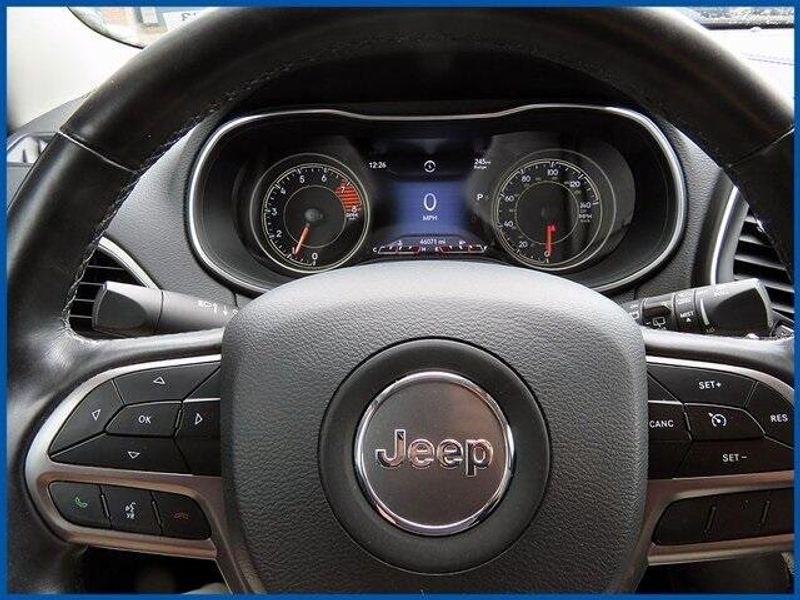 2021 Jeep Cherokee Latitude LuxImage 14
