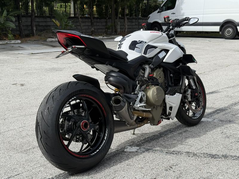 Used 2020 Ducati Streetfighter V4 