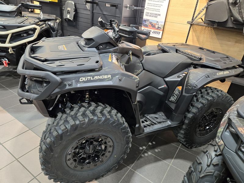 NEW 2026 CAN-AM OUTLANDER BACKCOUNTRY 1000R Image 3