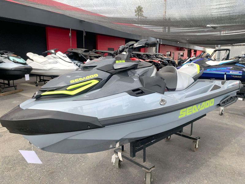 New 2025 Sea-Doo RXT-X 325 (SOUND SYSTEM) Image 10