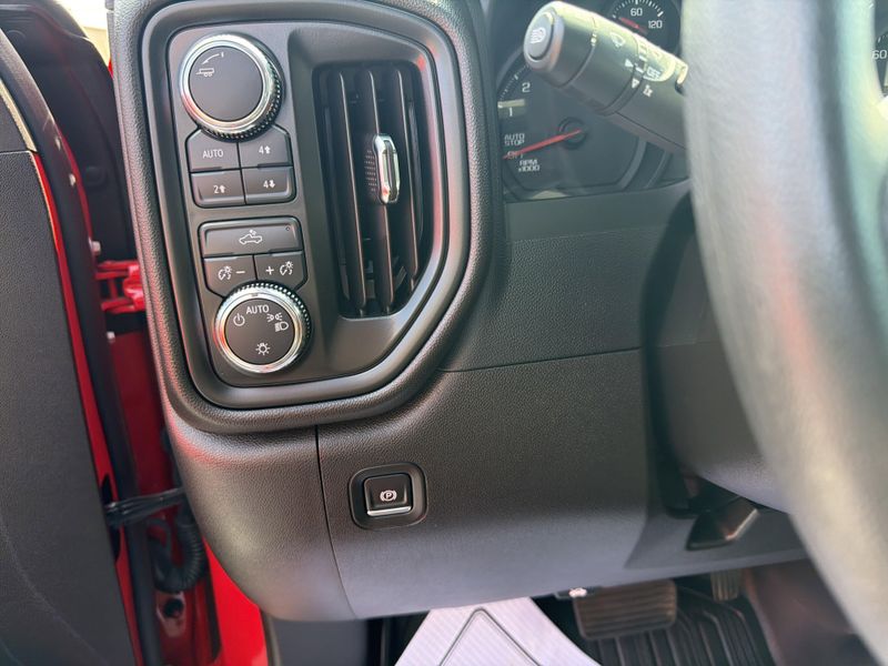 Used 2024 GMC Sierra 1500 ProImage 23