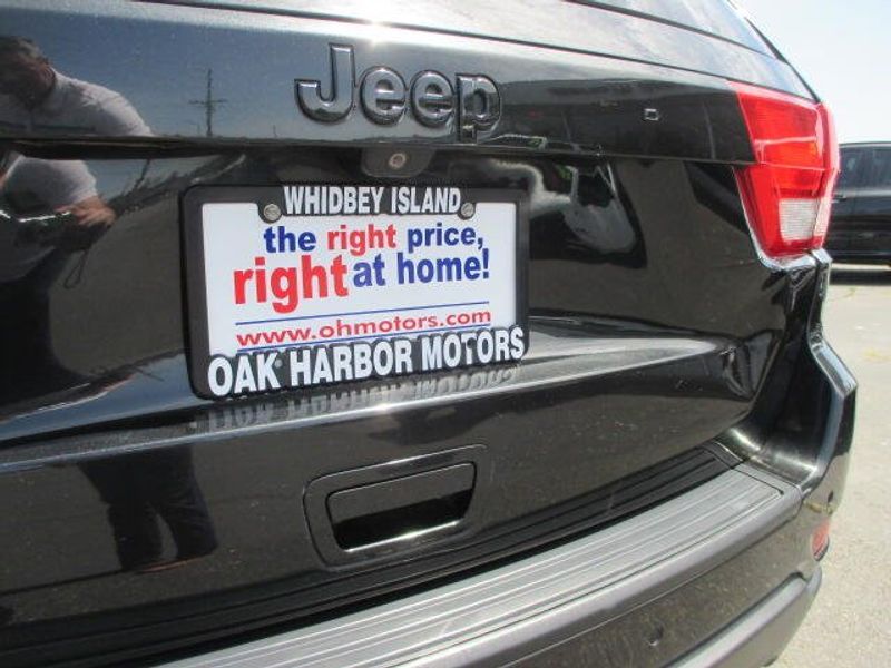 2012 Jeep Grand Cherokee Laredo AltitudeImage 10
