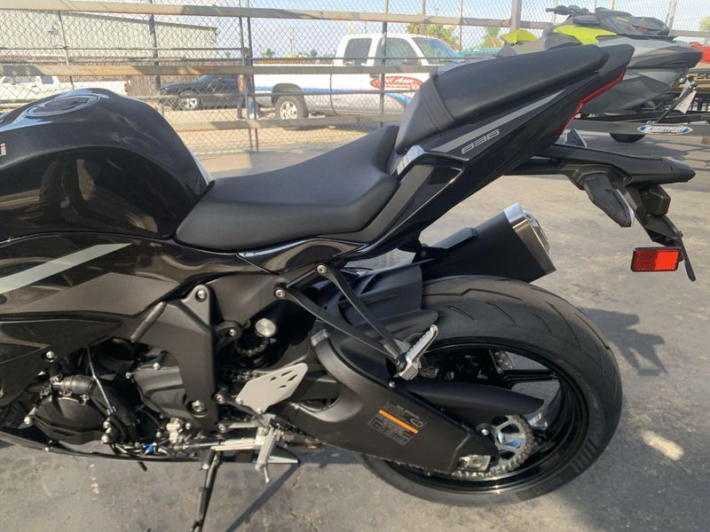 New 2026 Kawasaki NINJA ZX-6R ABS Image 17