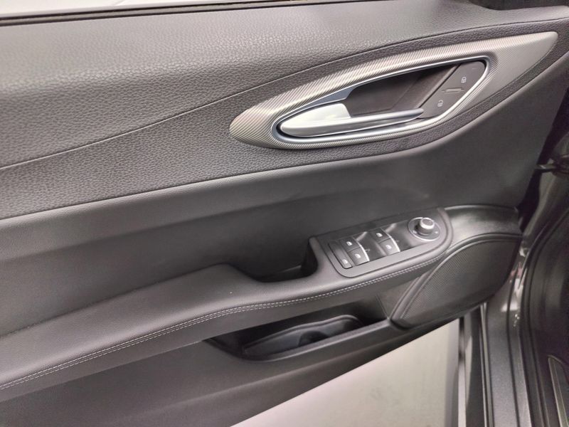 2024 Alfa Romeo Giulia Veloce AWD w/Sunroof/NavImage 26