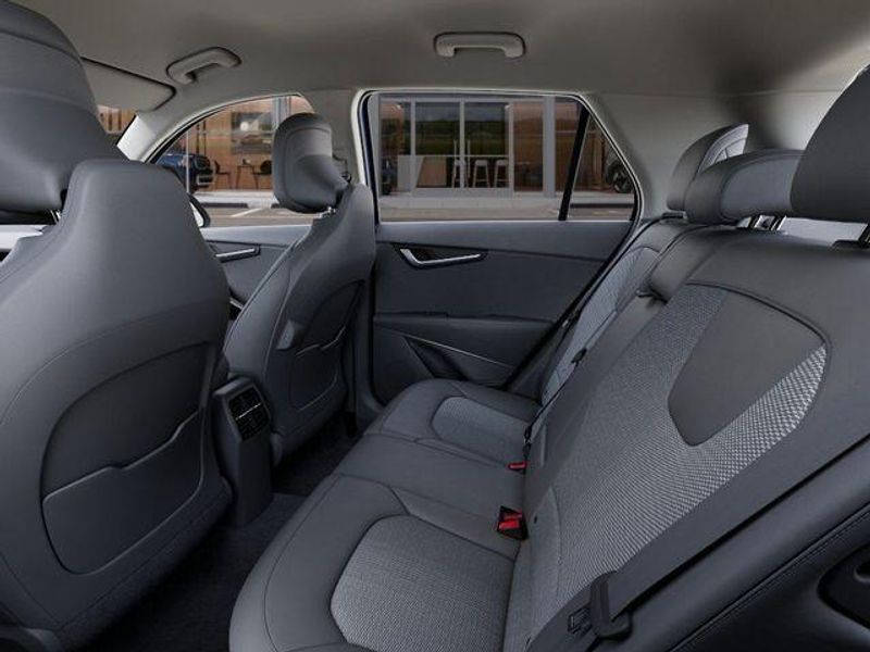 New 2026 Kia Niro EXImage 19